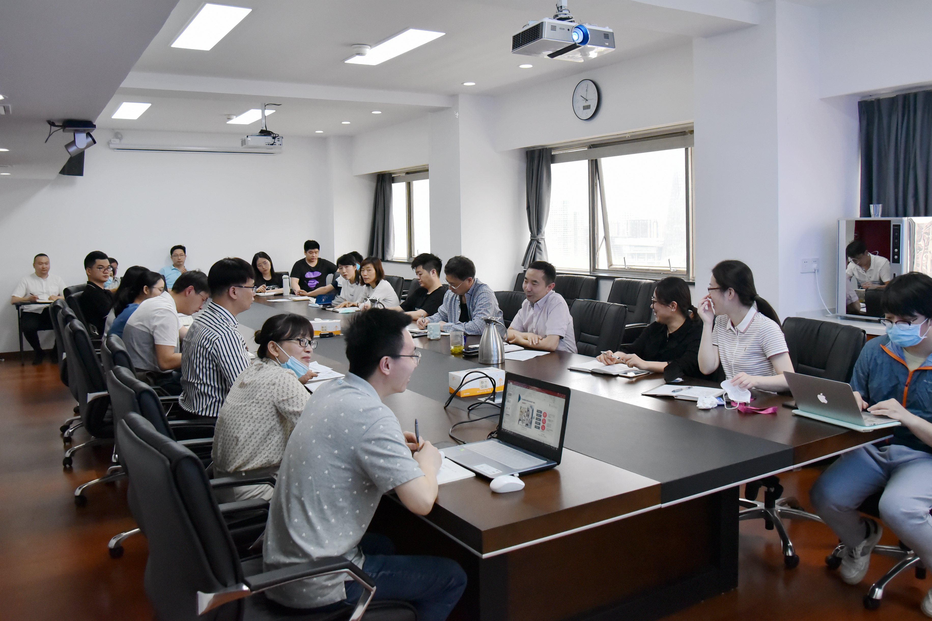 浙茶集團召開(kāi)第127屆廣交會(huì )動(dòng)員會(huì )